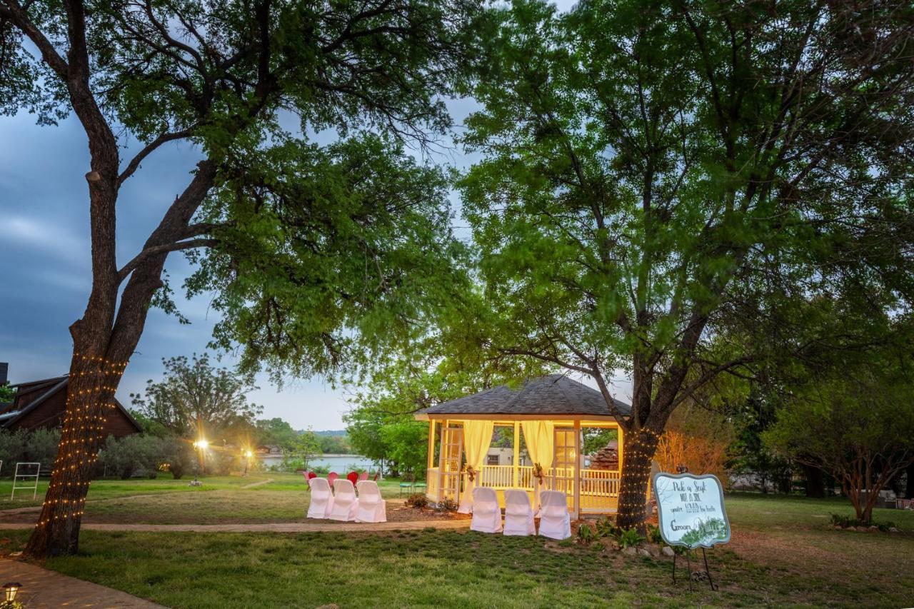 Blue Heron Bed And Breakfast On Lake Granbury Eksteriør billede